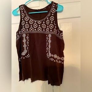 Hippie style Tank top fringed, embroidered with buttons down the back.